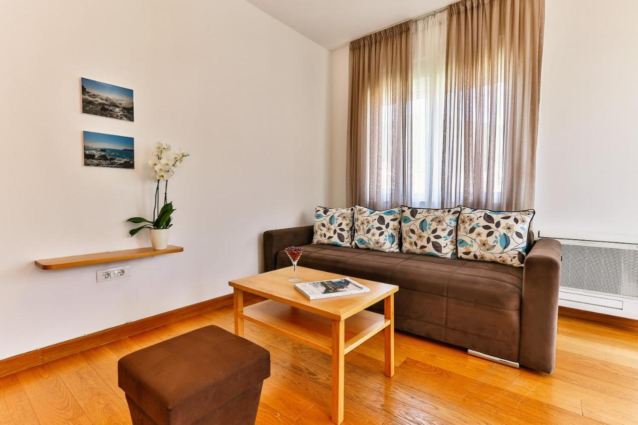 Montesun Apartments Будва Екстер'єр фото