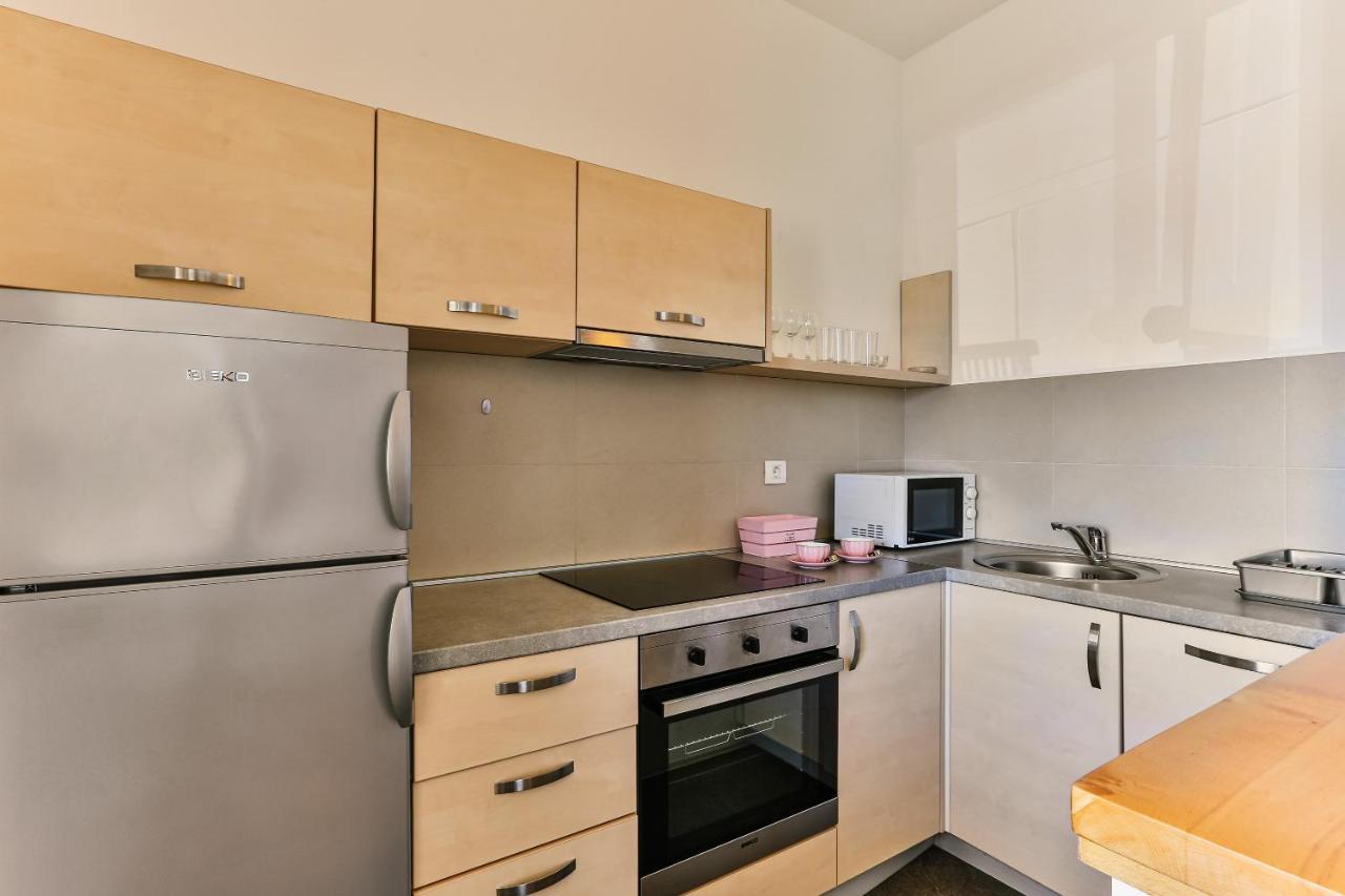 Montesun Apartments Будва Екстер'єр фото